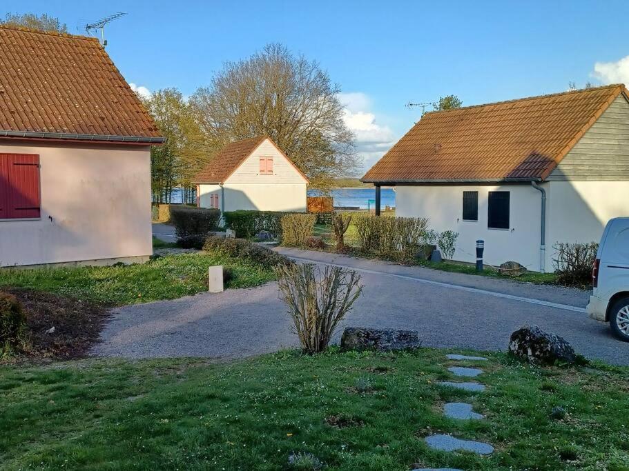 La Maison Bleu Du Lac De Celine Giffaumont-Champaubert Exterior foto